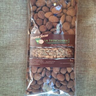 almendra pestaña cruda española con piel 1kg